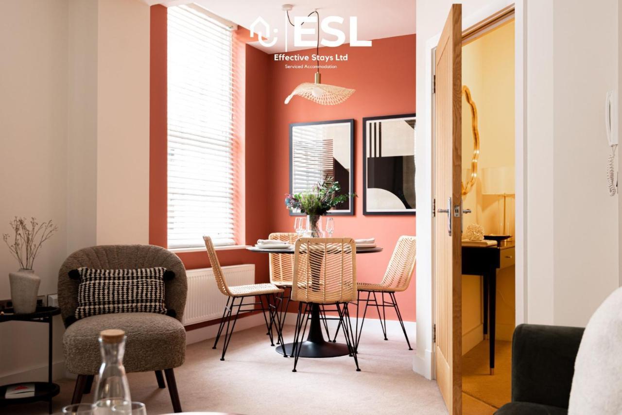 Elegant Apartment On Historic Cobbled High St Shrewsbury Town Centre Экстерьер фото