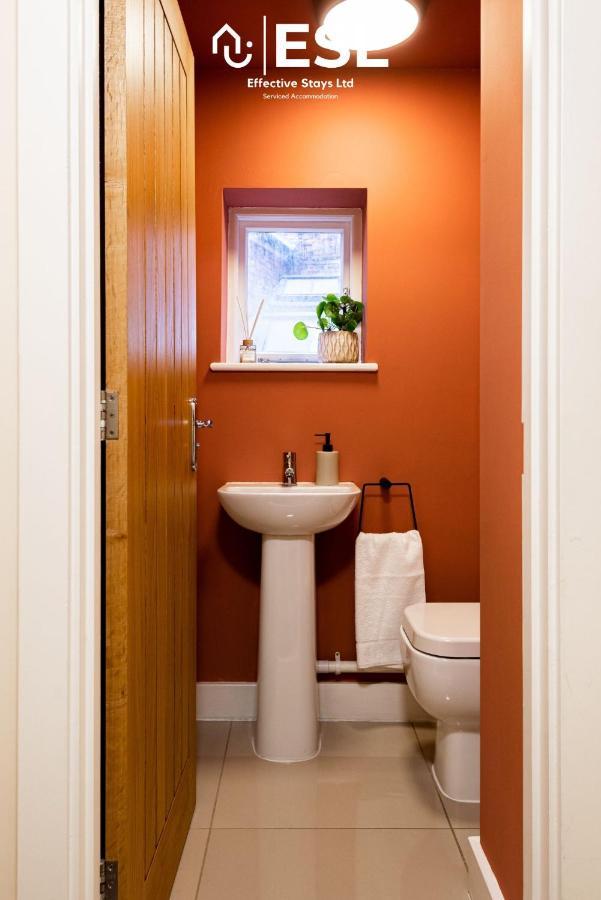 Elegant Apartment On Historic Cobbled High St Shrewsbury Town Centre Экстерьер фото